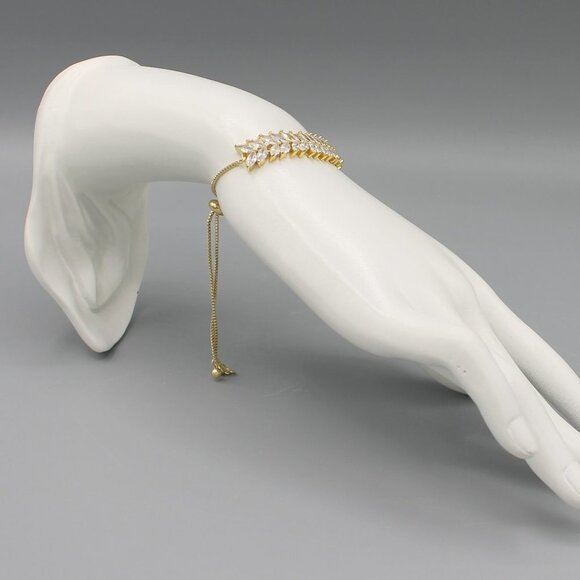 Jewelry bracelet gold tone with stones sparkly elegant fashion adjustable new - Picture 6 of 8